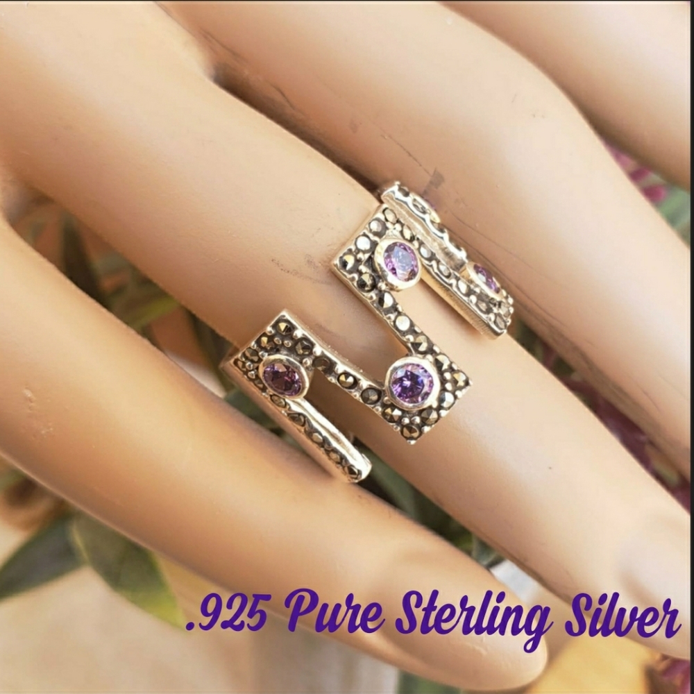 Ring purple zirconias Sterling Silver .925 pure Sz